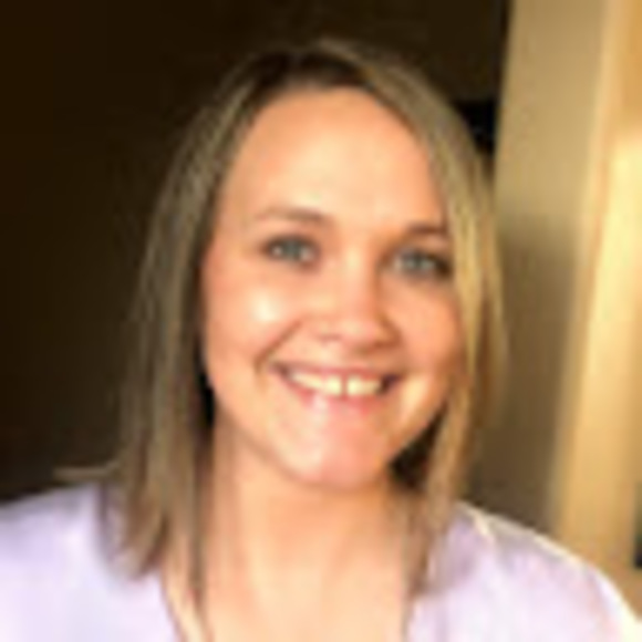 Meet your Posher, Tiffany - Picture 1 of 1